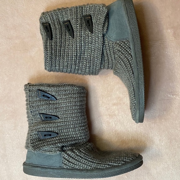 Knit BearPaw Boots - Picture 1 of 6